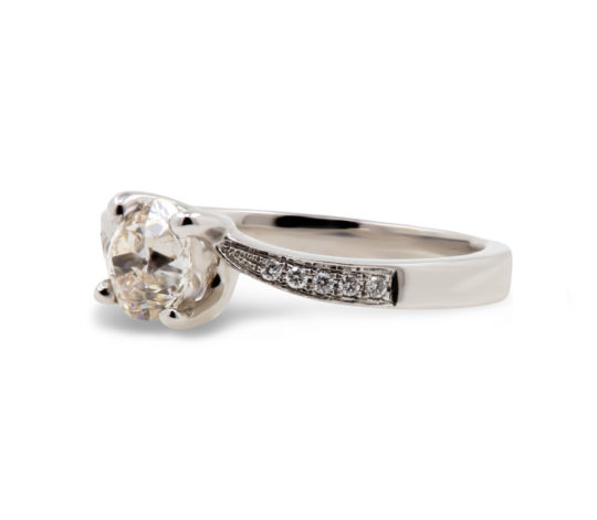 Diamond Solitaire Crossover Ring